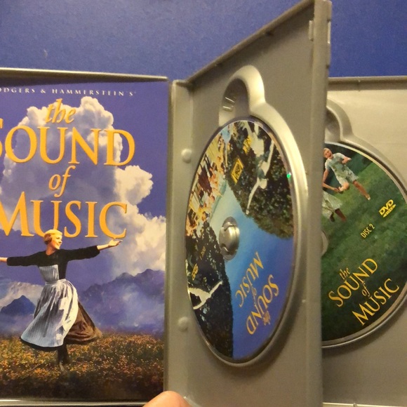 💿 The Sound of Music - set of 2 DVDs - Picture 2 of 3